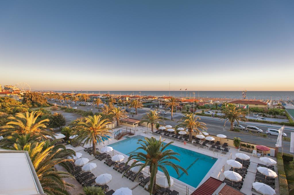 Hotel Caesar Residence & Spa ليدو دي كامايوري المظهر الخارجي الصورة