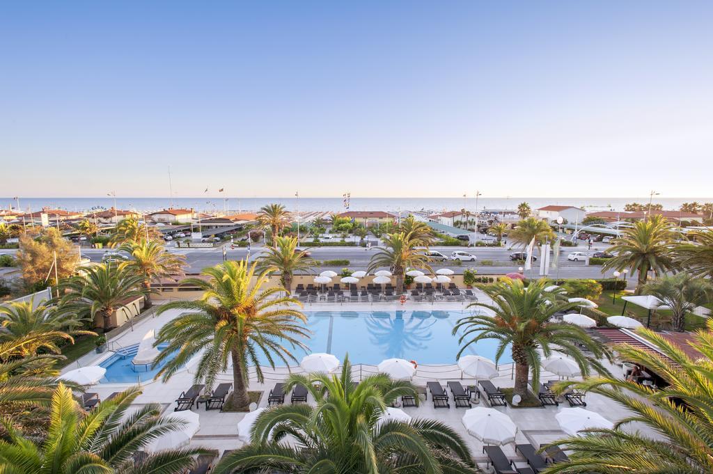 Hotel Caesar Residence & Spa ليدو دي كامايوري المظهر الخارجي الصورة