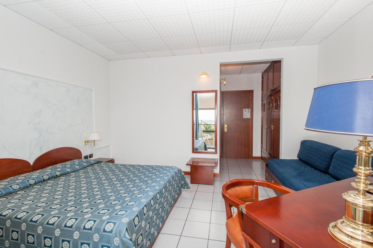 Hotel Caesar Residence & Spa ليدو دي كامايوري المظهر الخارجي الصورة